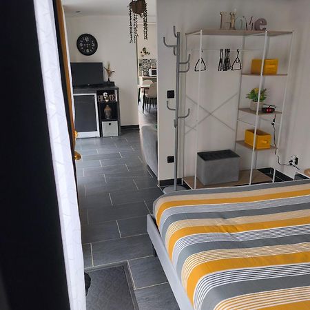 Grand Studio 2 Personnes Saint-Amand-Mont-Rond Esterno foto