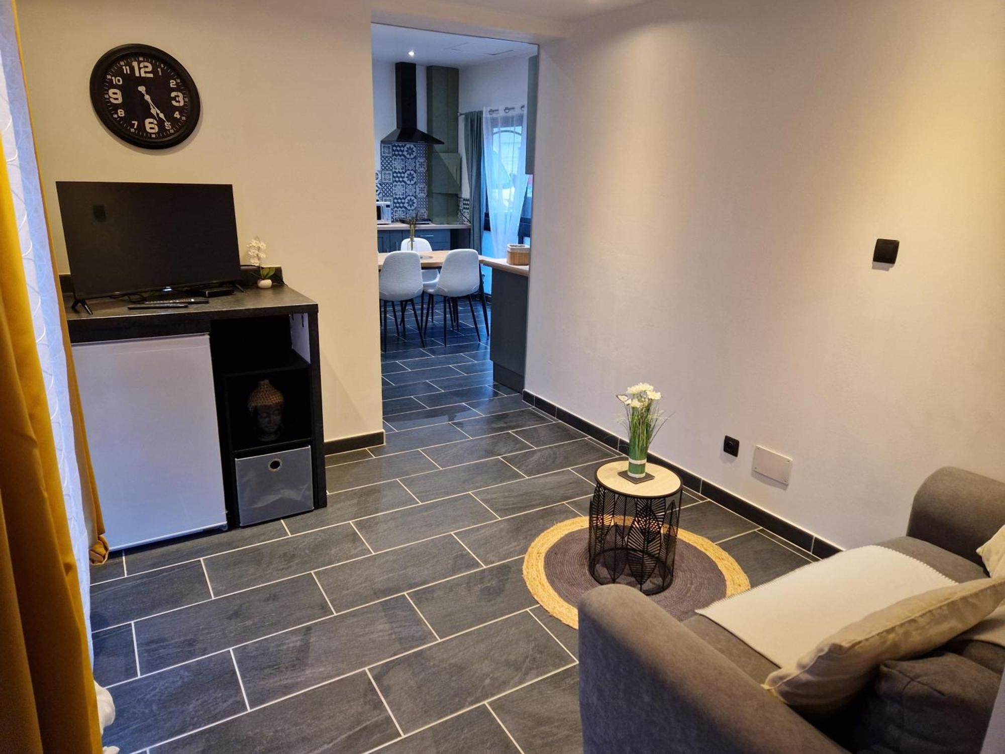Grand Studio 2 Personnes Saint-Amand-Mont-Rond Esterno foto